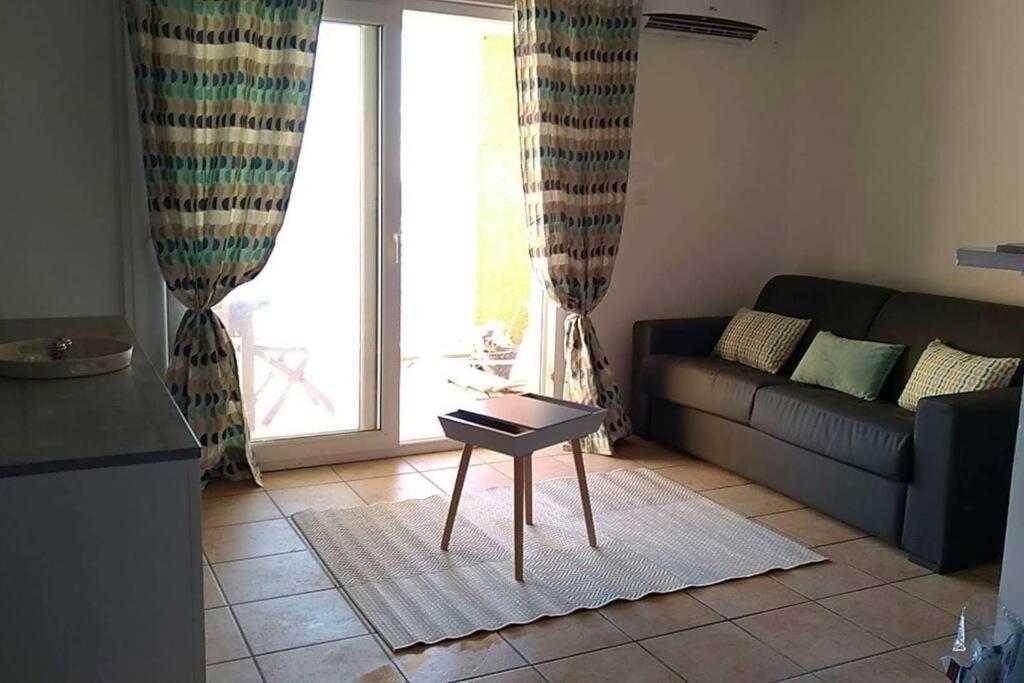 Le Francis &A Apartment Le Bois de Nefles  Luaran gambar