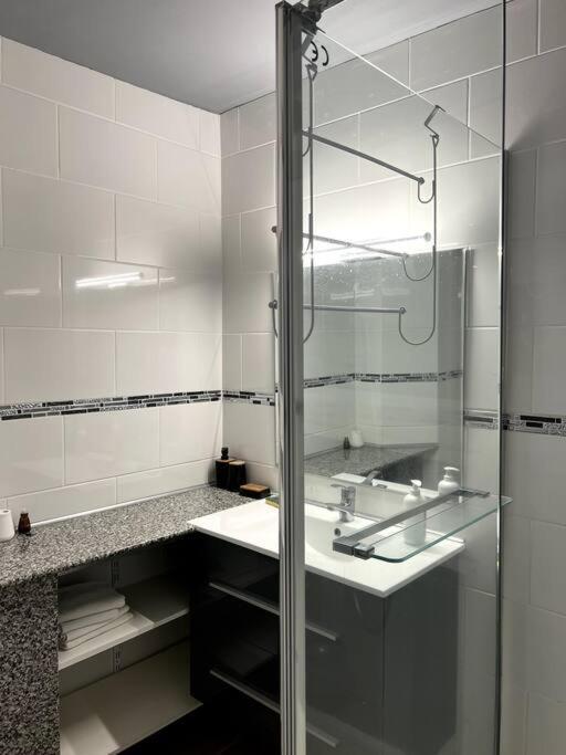 Le Francis &A Apartment Le Bois de Nefles  Luaran gambar